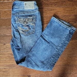 Silver Jeans Blue Women's Capris with Embellished Pocket